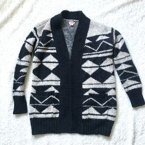 Geometric Chunky Knit Cardigan